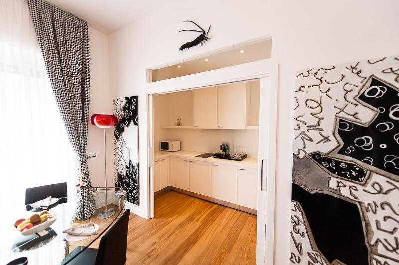 Deluxe Apartment - Corso Elia Rainusso 20 image 4