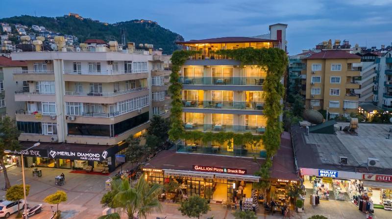 Gallion Hotel - image 19