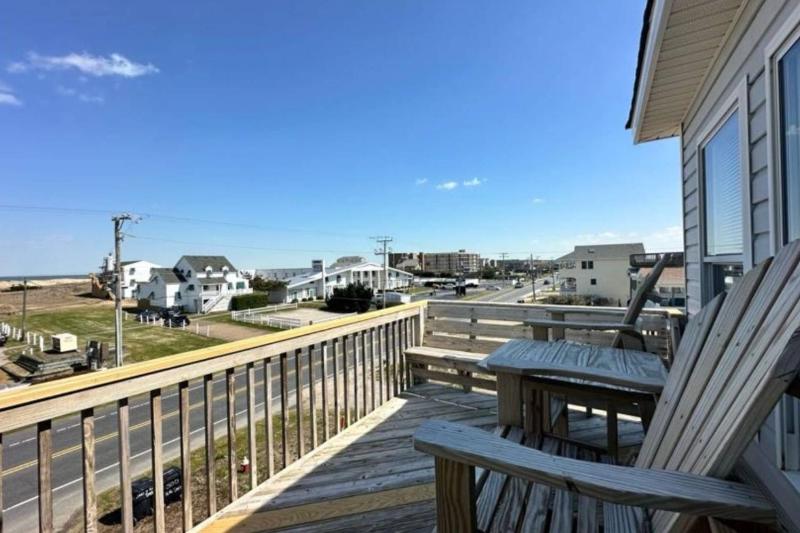 Tapped Out - KDH MP 8 Ocean View 180 Yds to Beach Pool Hot Tub Pets OK Flex Stays - image 32