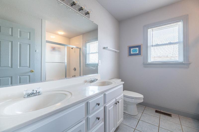 Tapped Out - KDH MP 8 Ocean View 180 Yds to Beach Pool Hot Tub Pets OK Flex Stays - image 44