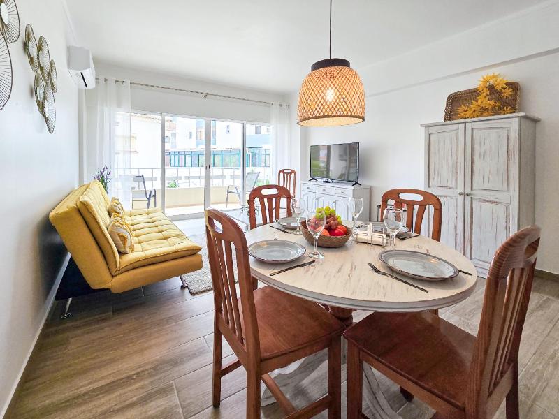 Apartment Praia da Rocha Walk to Beach Safira I - image 8
