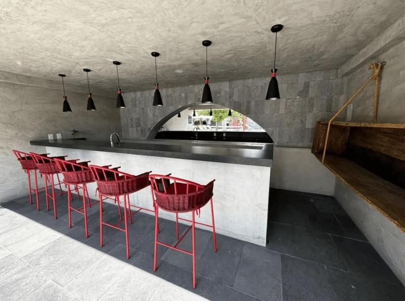 Executive Suite Rooftop Pool Workspace IKan HUB - image 10