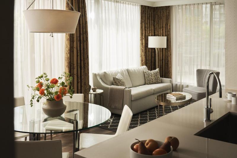 L'Hermitage Hotel - image 15