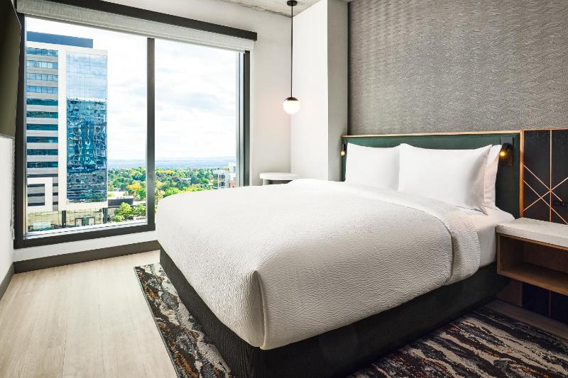 Apiary Hotel Belleview Station Denver - image 33