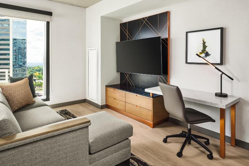 Apiary Hotel Belleview Station Denver - image 46