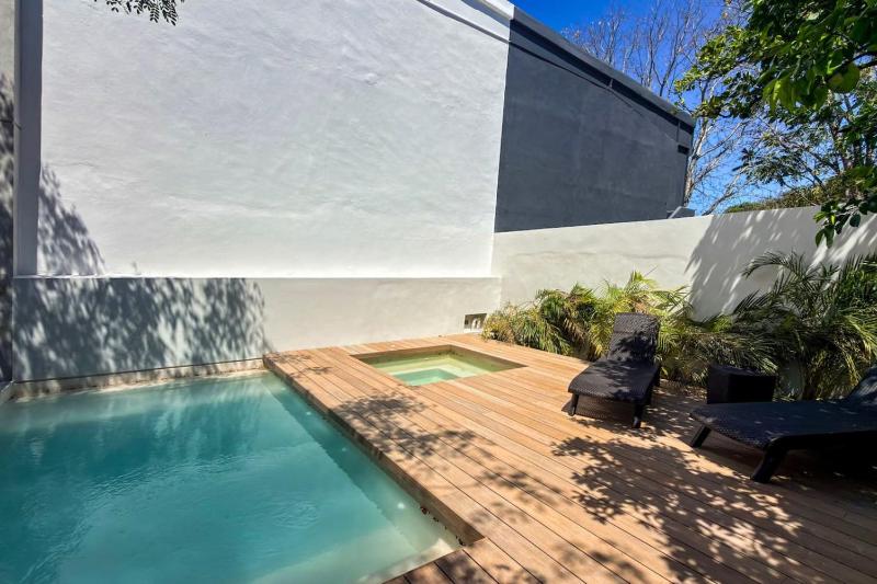 Casa Naranjas Design home with Pool and Jacuzzi - image 1
