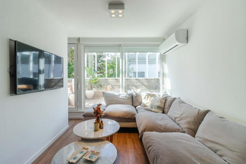 Hermoso apartamento con terraza - image 16