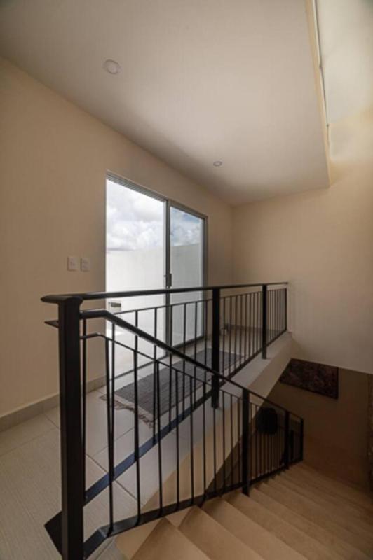 Casa Ya ax Oasis with Pool and Rooftop Bar - image 10