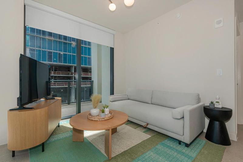 Comfortable 2BR in Miami Worldcenter 1407 - image 6