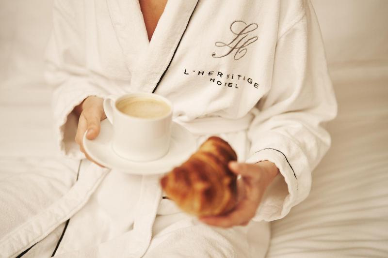 L'Hermitage Hotel - image 12