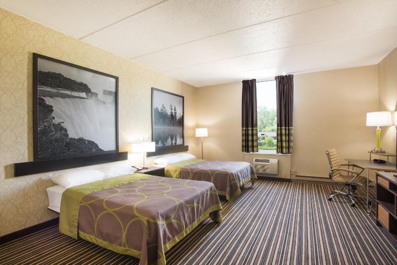Double Room with Two Double Beds - Non-Smoking image 3