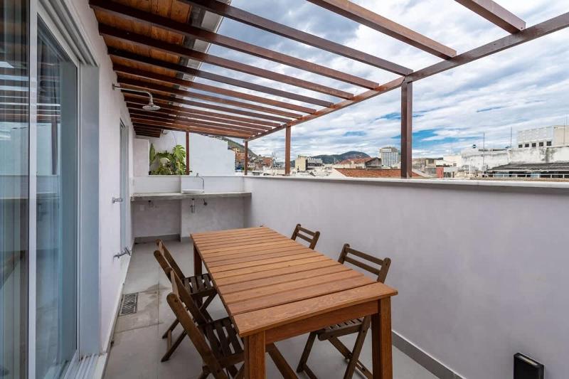 Magical 3 BR Penthouse at Arpoador - image 13