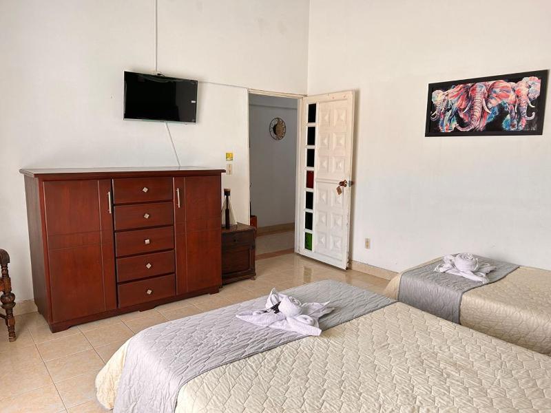 Hotel V Luxe - image 7