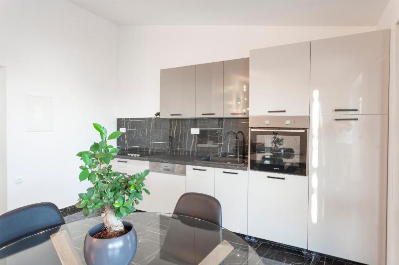 Family friendly house with a swimming pool Makarska - 25825 - image 23