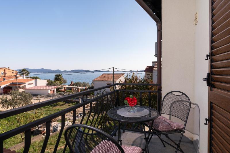 Apartments by the sea Bibinje Zadar - 25551 - image 12