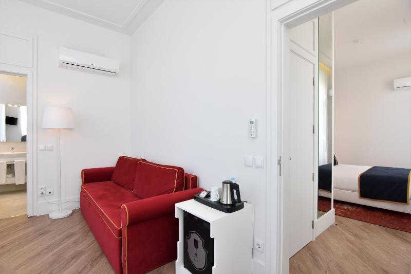Junior Suite image 2