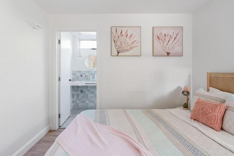 Meli Beach House by Experience Jervis Bay - image 9