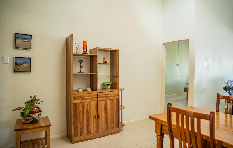 seaview apartment - image 5