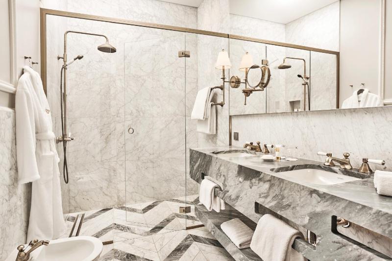 Britannia Hotel - image 24