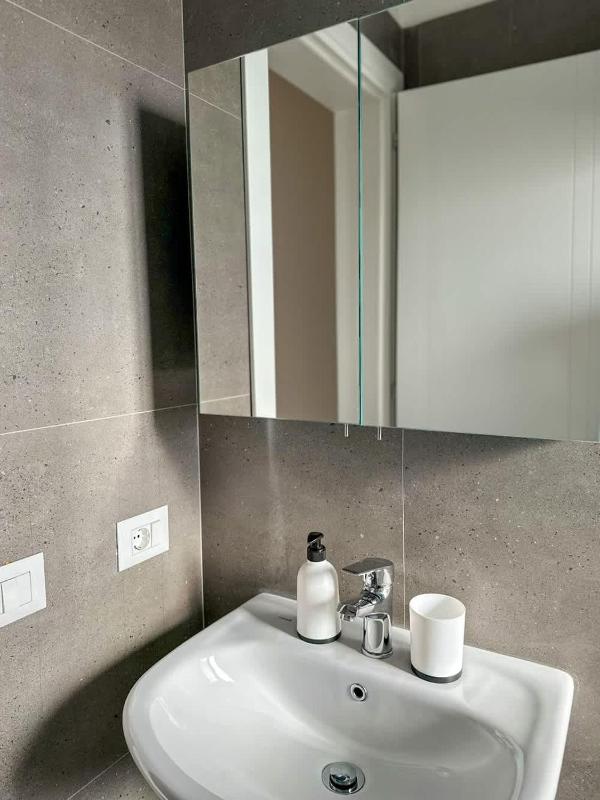 Sunrise Vista Suite - Golem - image 9