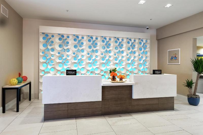 DoubleTree By Hilton Hotel Galveston Beach - image 22