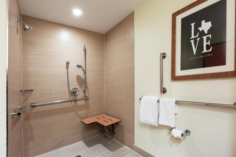 DoubleTree By Hilton Hotel Galveston Beach - image 39