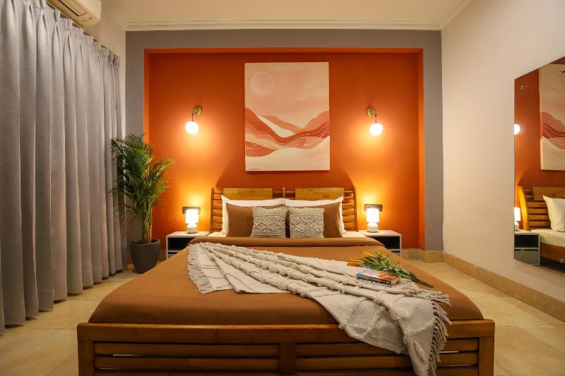 BedChambers Serviced Apartments Sushant Lok - image 41