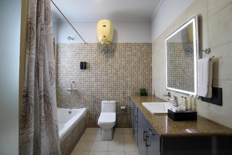BedChambers Serviced Apartments Sushant Lok - image 17