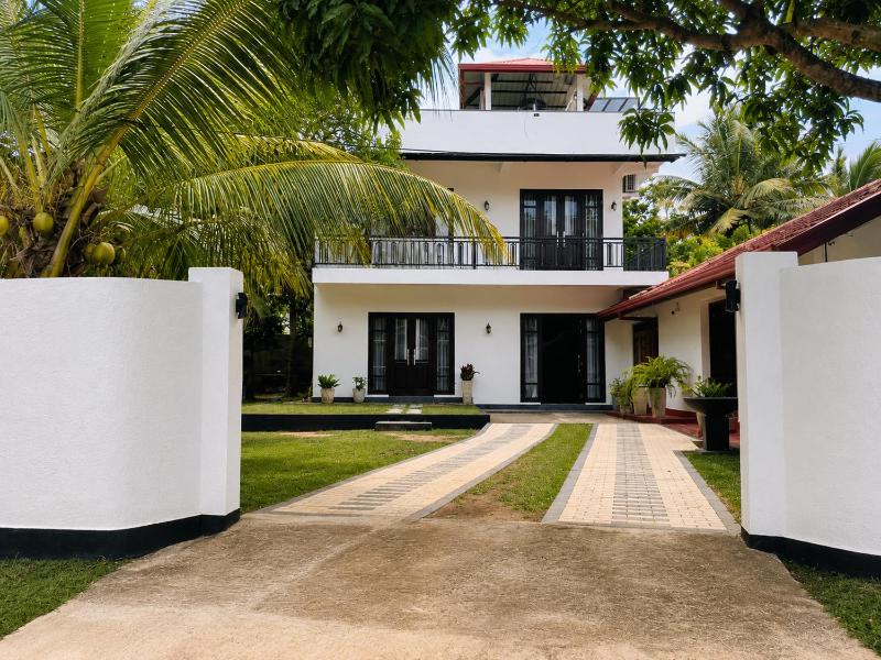 Janri Villa - image 4