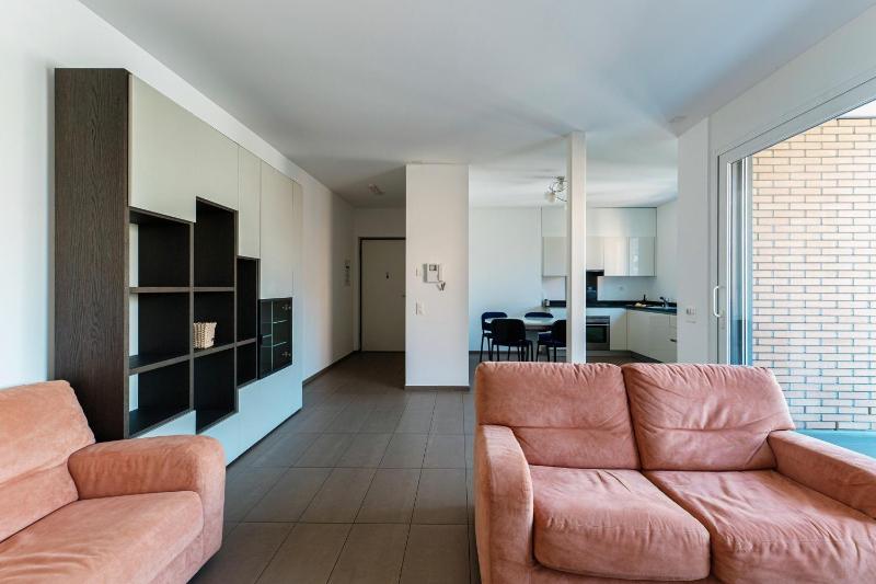 Mola Apartments Lugano by Quokka 360 - Terrace and Parking - image 25