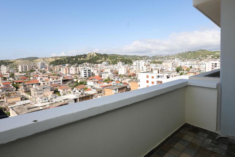 Alrei Apartment - image 10