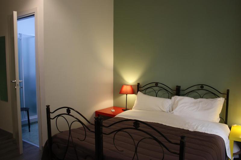 Tra L'Etna E Il Mare B&B - image 4