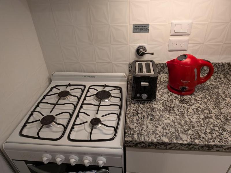 Nuevo 2 ambientes con pileta y parrilla hasta 4 huéspedes - image 13