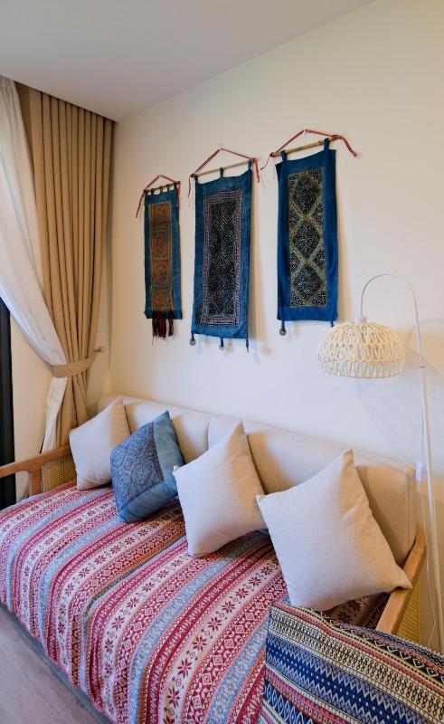 Lia Home - image 20