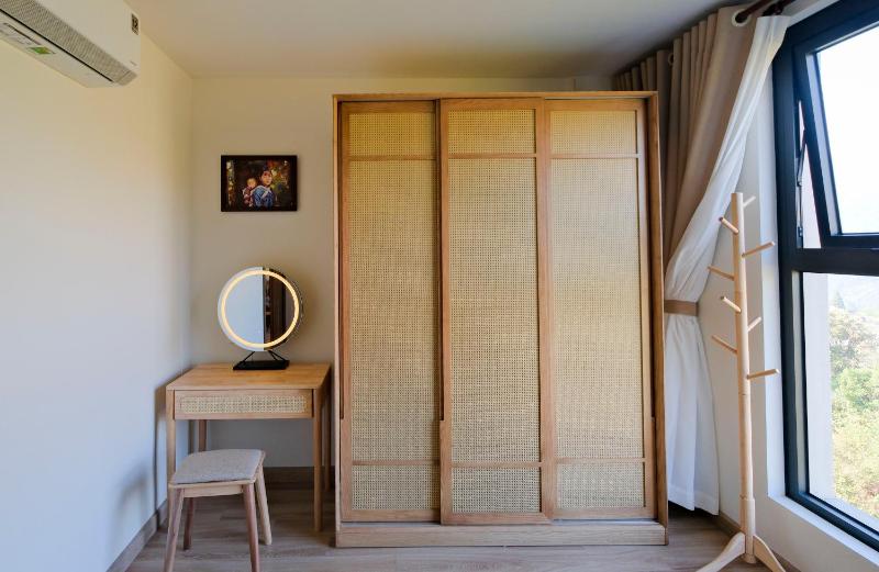 Lia Home - image 16