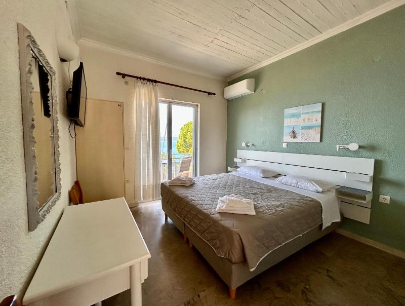 Galini Studios and Apartments - image 38
