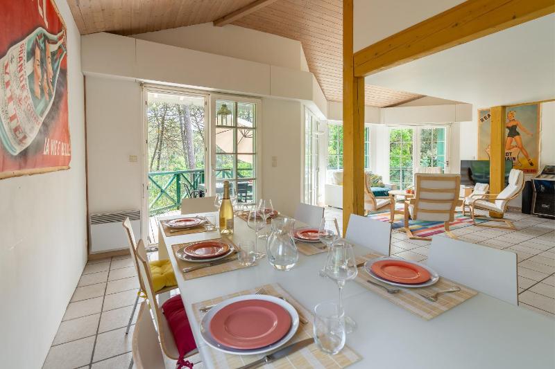 L'Ombre des Pins - Avec Piscine Privée Chauffée - image 2