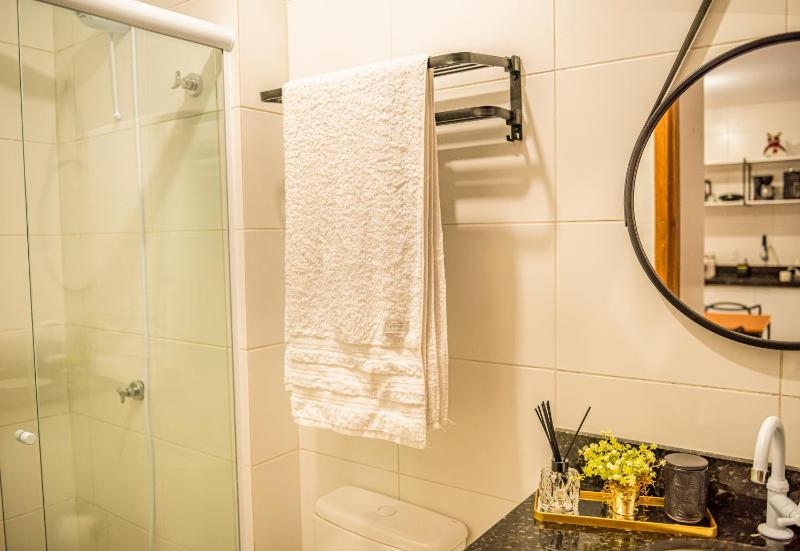 Apartamento com Opção de Café da Manhã Kit Fondue e Aquecedor no Quarto a 300m da Praia para Casais - image 6