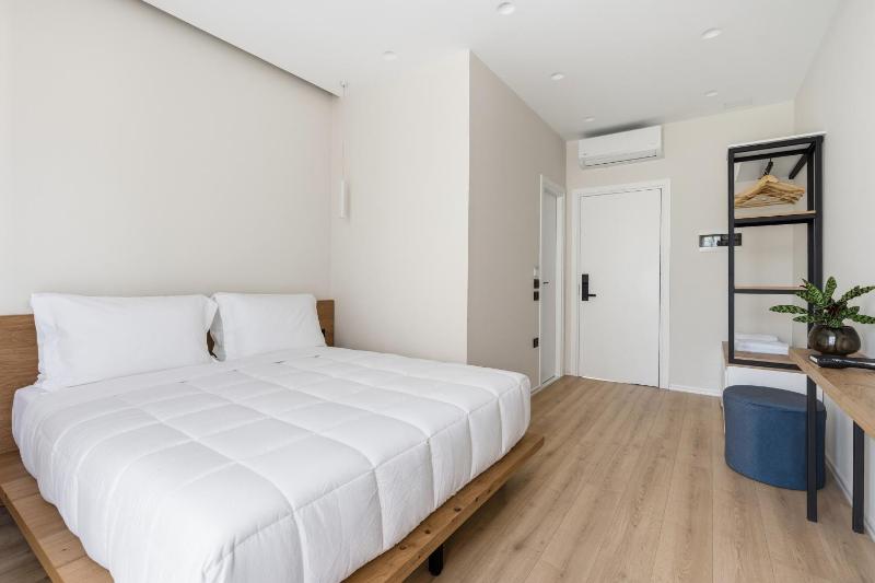 Le Mom Apart Hotel - image 2