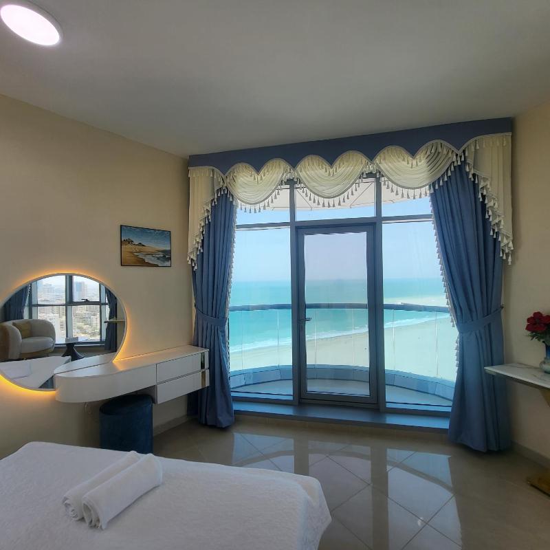 Beachfront Holiday Home - image 50