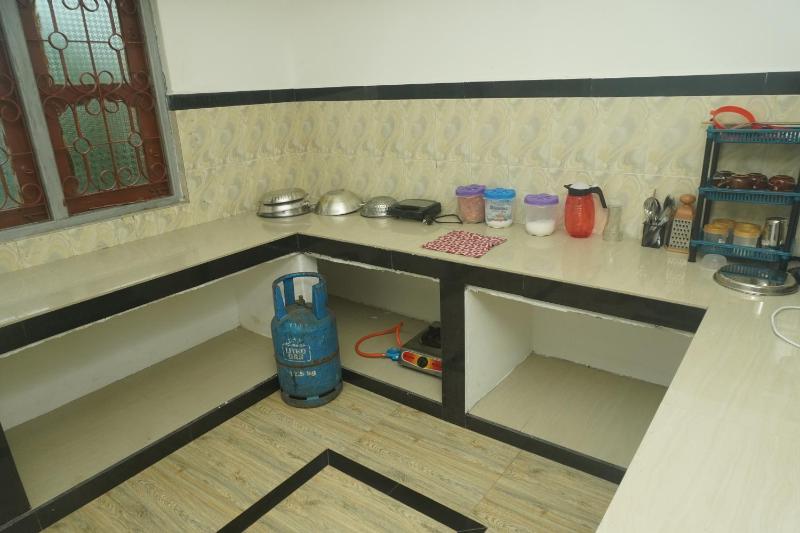 T-Nova Guest House - image 7