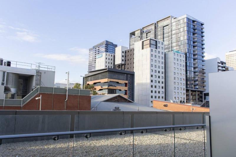 Vision On Morphett 1BR Apartment - image 5