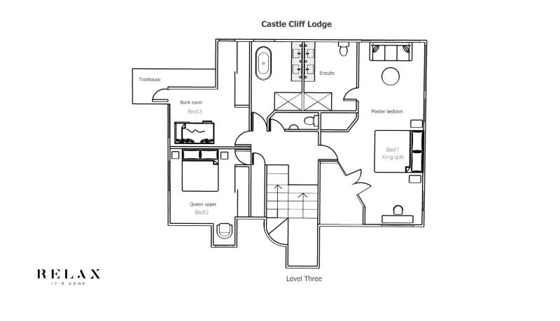 Castle Cliff Lodge with Spa Pool and Sauna and Games Room and more - image 10