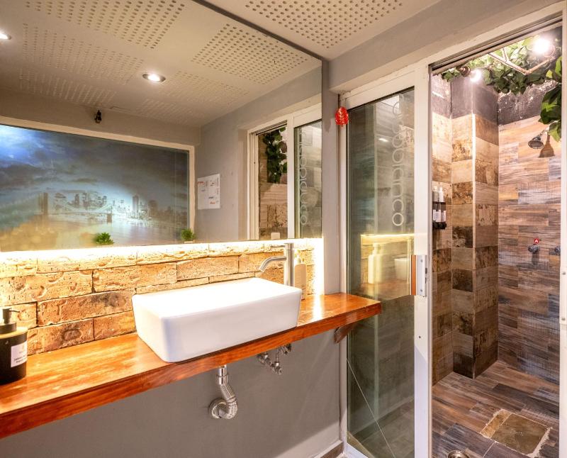 Fully equipped retro loft in Polanco - image 18