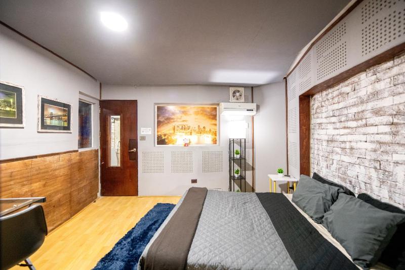 Fully equipped retro loft in Polanco - image 16