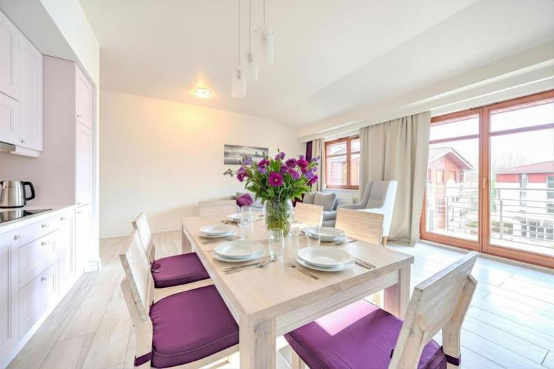 White Pearl Apartament with Two Terraces by OneApartments - image 1