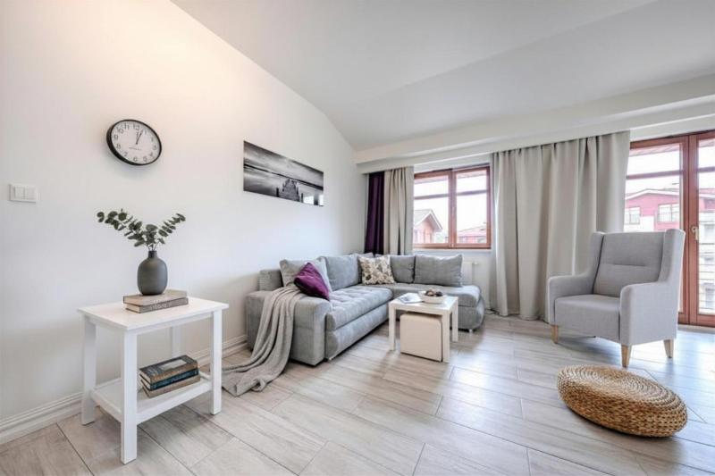 White Pearl Apartament with Two Terraces by OneApartments - image 9