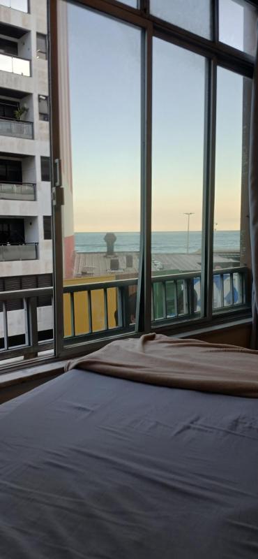 Ipanema 3 Quartos Pé na Areia - image 1