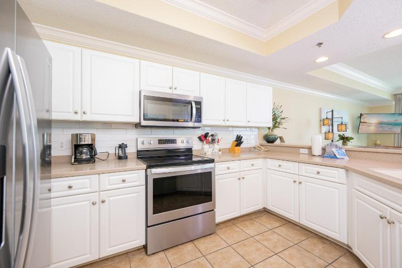 Phoenix IX 603 condo - image 37