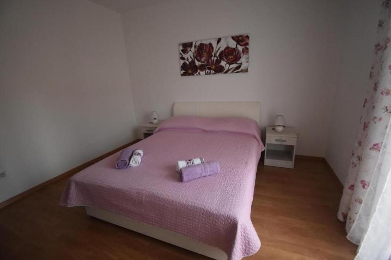 Apartments with parking space Korcula - 25951 - image 23